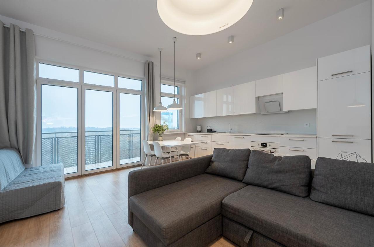 Penthouse With A View Of Lodz & Free Parking Lägenhet Exteriör bild