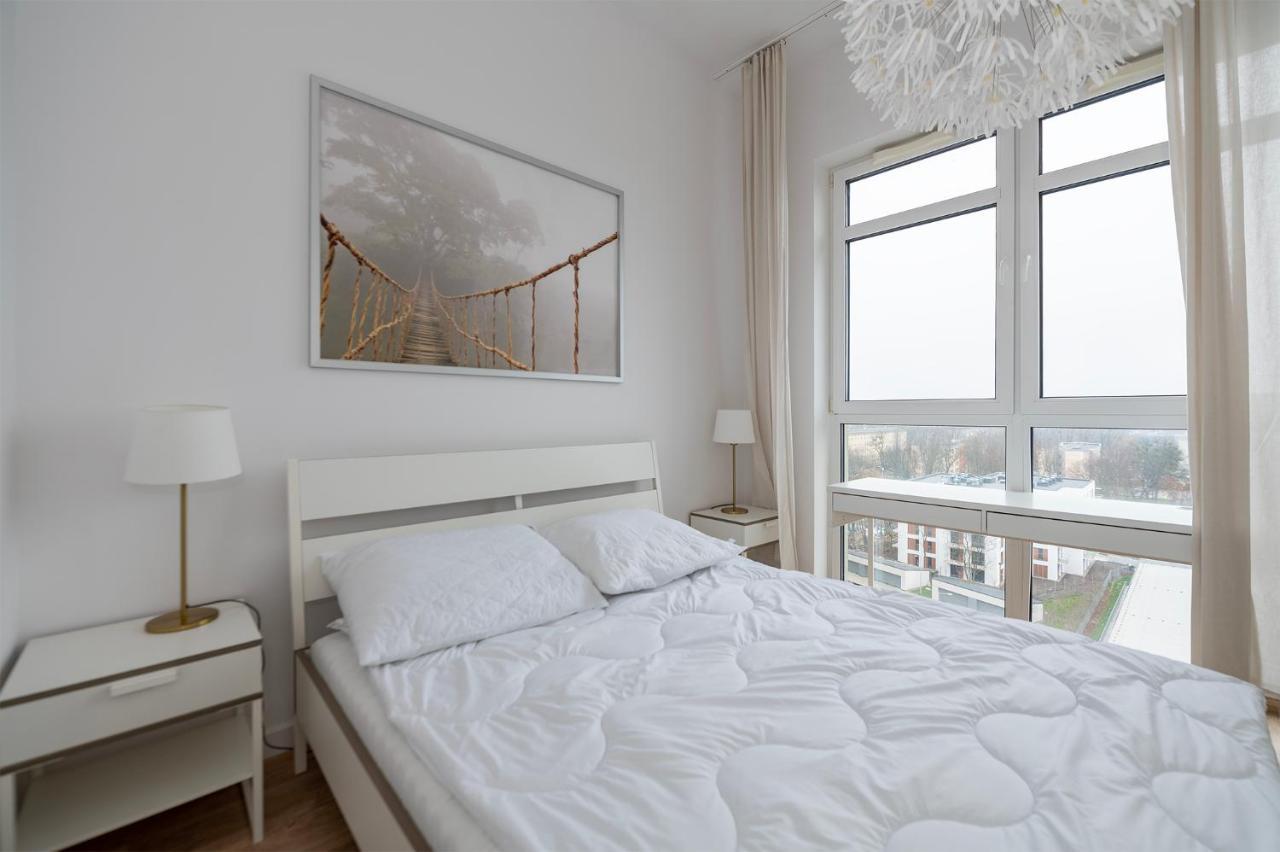 Penthouse With A View Of Lodz & Free Parking Lägenhet Exteriör bild